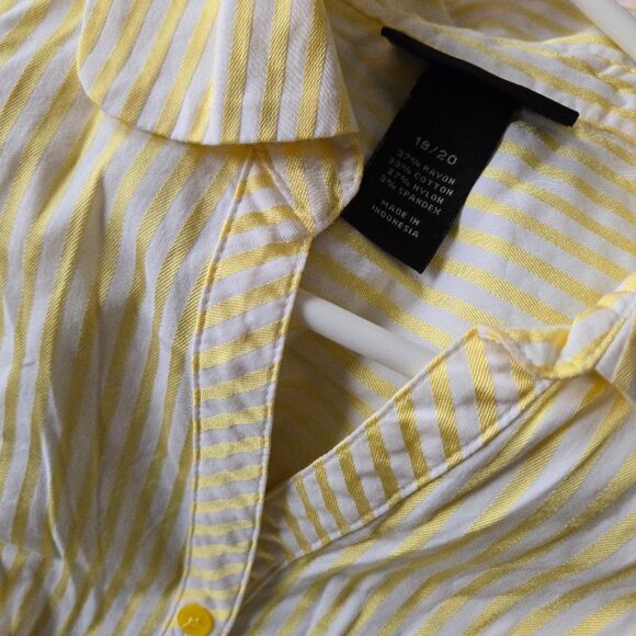 Lane Bryant Yellow & White Stripe Short Sleeve Button Down Shirt 18/20 - Picture 7 of 7